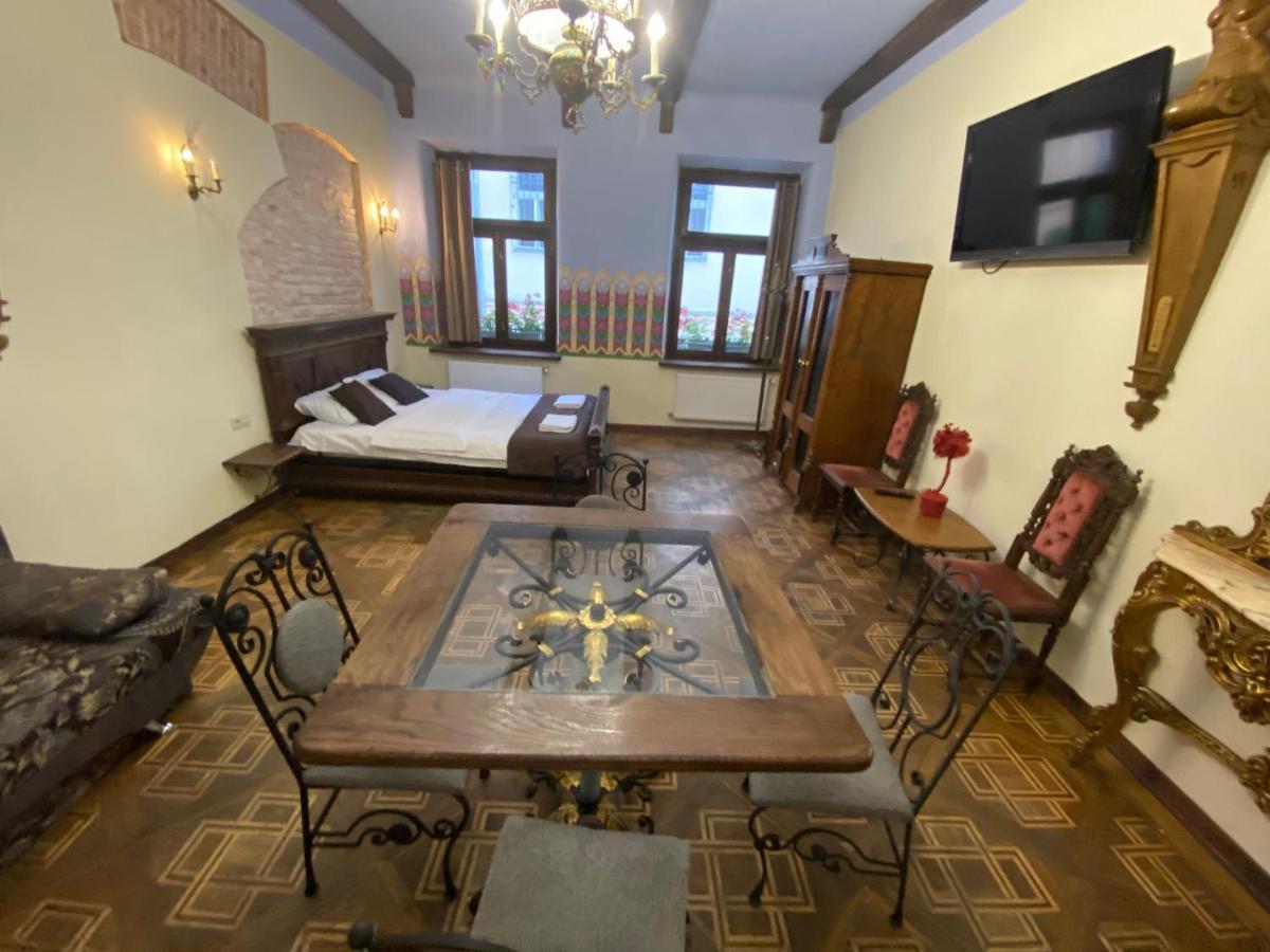 לבוב Апартаменти Королівські На Вулиці Лесі Українки 19 מראה חיצוני תמונה